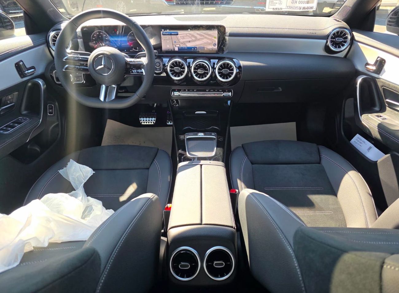 مرسيدس بنز CLA 200 AMG Under Agency Warranty 2026 GCC