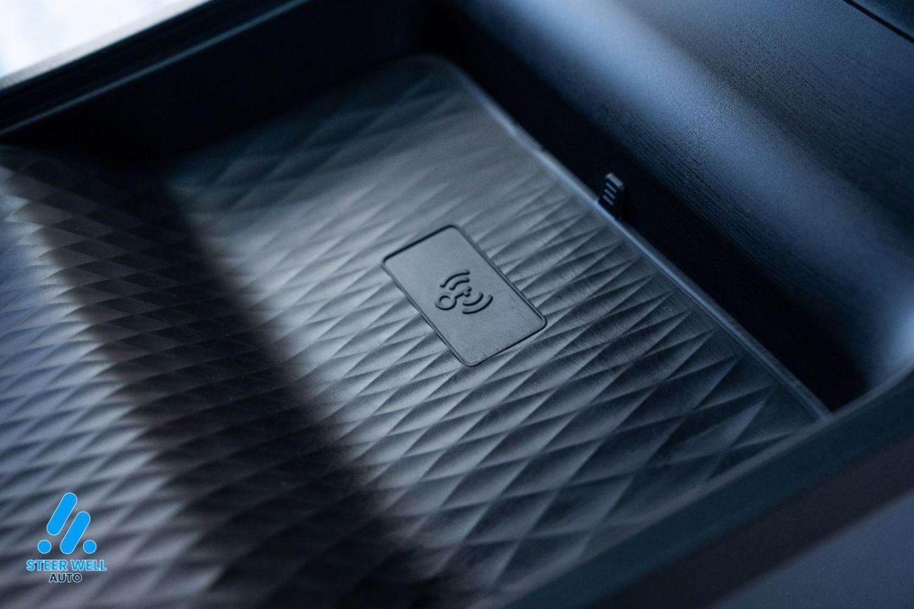 Voyah Free 2024 AWD | Extended-Range EV | GCC Specs | Luxury SUV