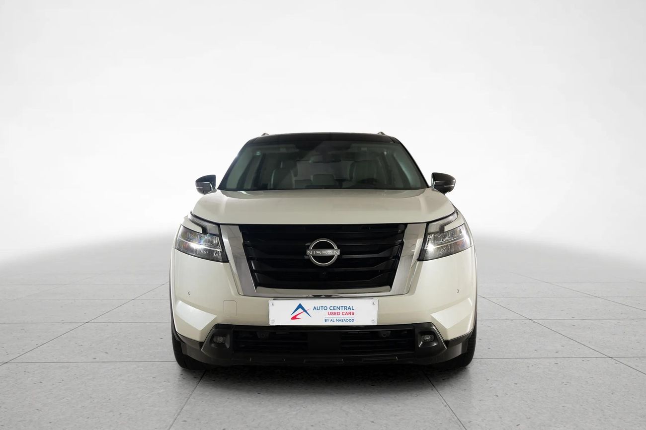 Nissan Pathfinder SV 3.5L (260 HP) 4WD SV 3.5