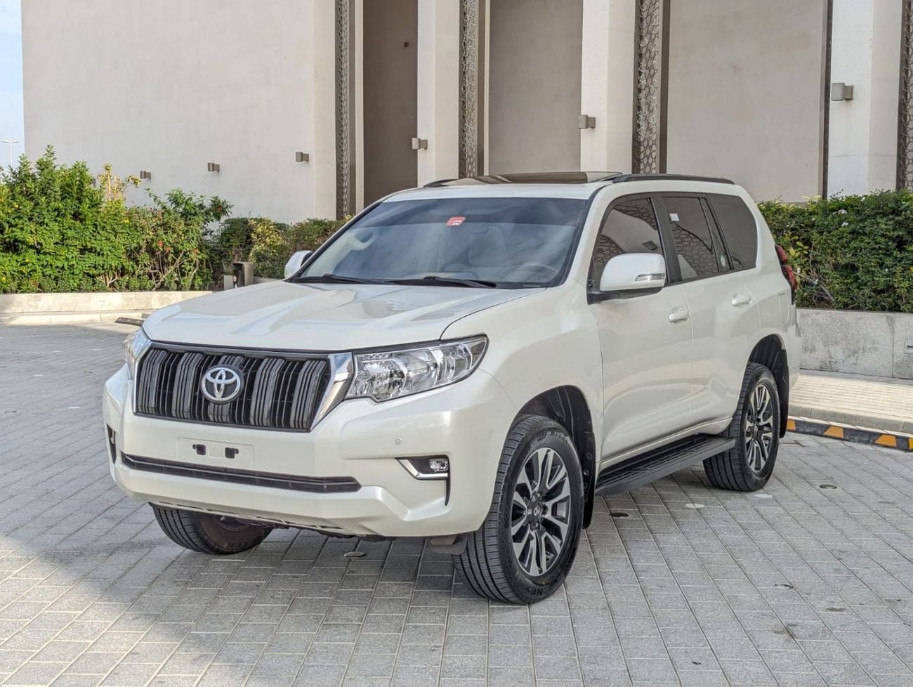 Toyota Prado Toyota Prado 2022 LHD white exterior begie interior