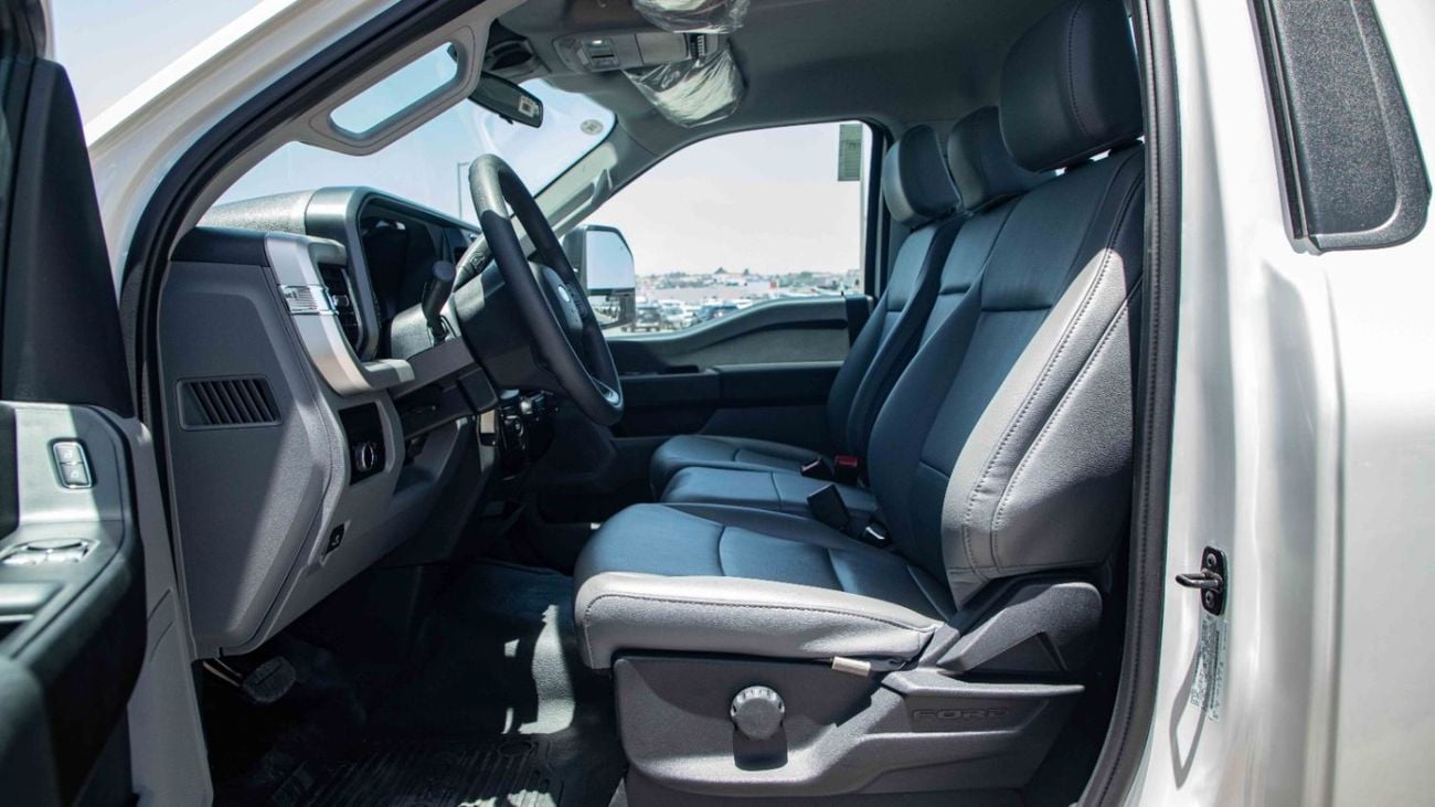فورد F 550 XL SUPERDUTY 6.7L Power Stroke Turbo Diesel V8 | REGULAR CHASSY | 2024