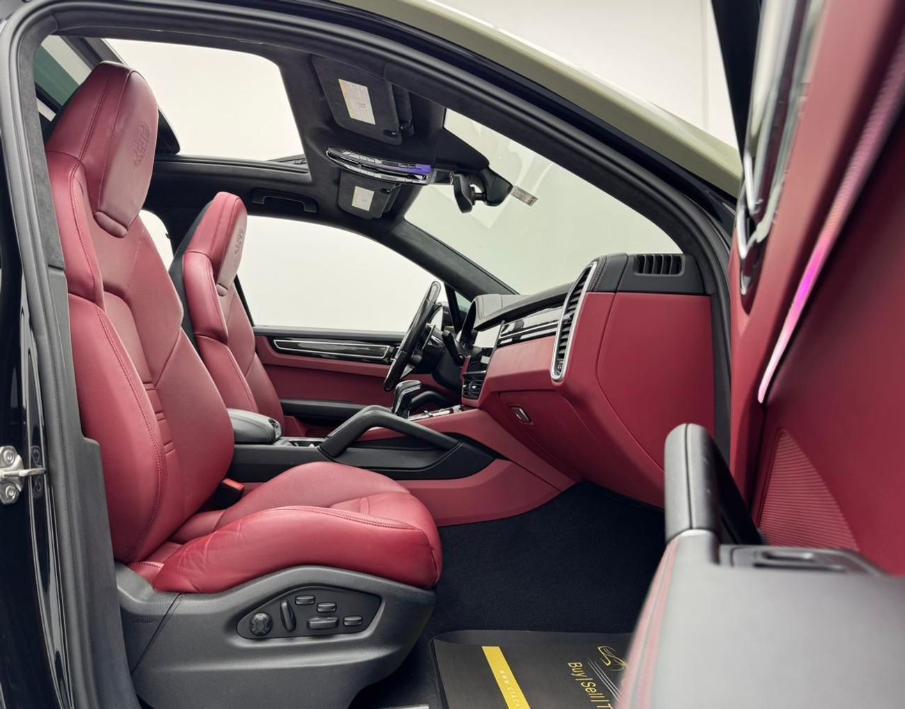 Porsche Cayenne 2023 Porsche Cayenne GTS, Porsche Service History, 2029 Porsche Warranty, Full PPF