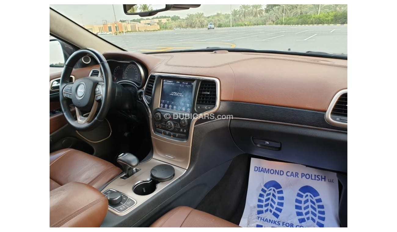 جيب جراند شيروكي Jeep Grand Cherokee Summit 2015 GCC Perfect Condition - Accident Free