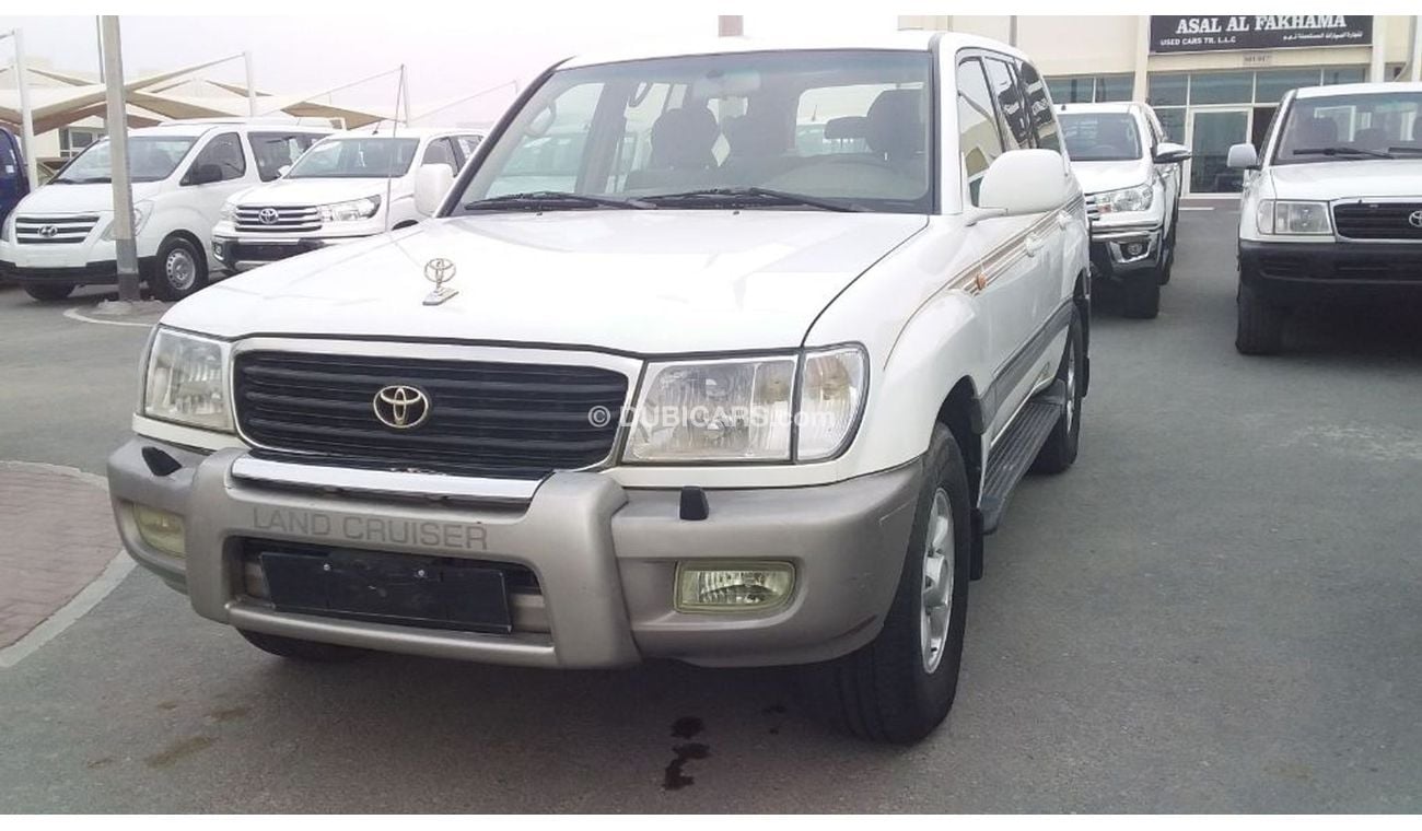 تويوتا لاند كروزر تويوتا لاند كروزر وي اكس ار ٢٠٠٠ خليجي