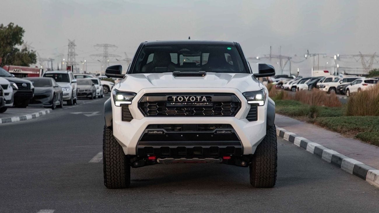 تويوتا تاكوما 2.4L TRD PRO i-FORCE MAX Turbo Hybrid | 2025 | For Local Registration +10%