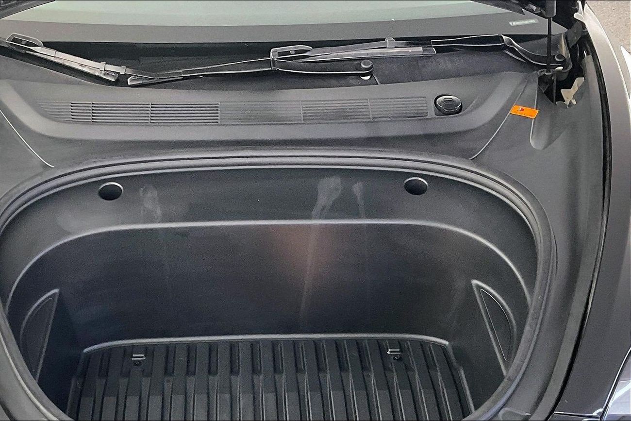 تسلا موديل 3 Performance (Dual Motor) | National Day Celebration | شامل الضمان | 0 ﺪﻔﻋﺓ ﺃﻮﻟﻯ