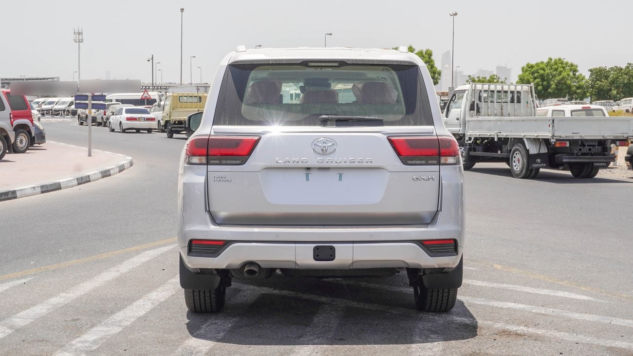 Toyota Land Cruiser GXR 3.5 L V6