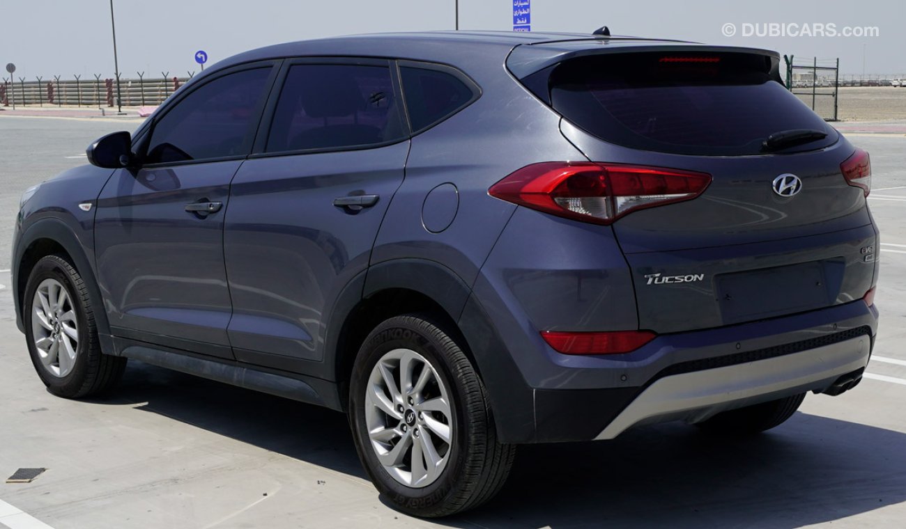 هيونداي توسون USED HYUNDAI TUCSON DIESEL,LEATHER SEAT,ALLOY WHEELS FOR EXPORT ONLY (CODE : 58973)