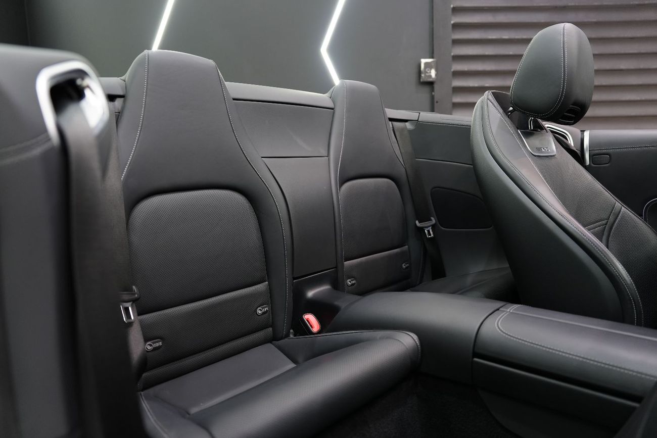 Mercedes-Benz SL 63 AMG AMG Dynamic PLUS Pack, AMG Track Pace, Front Lift System, Carbon Interior!!