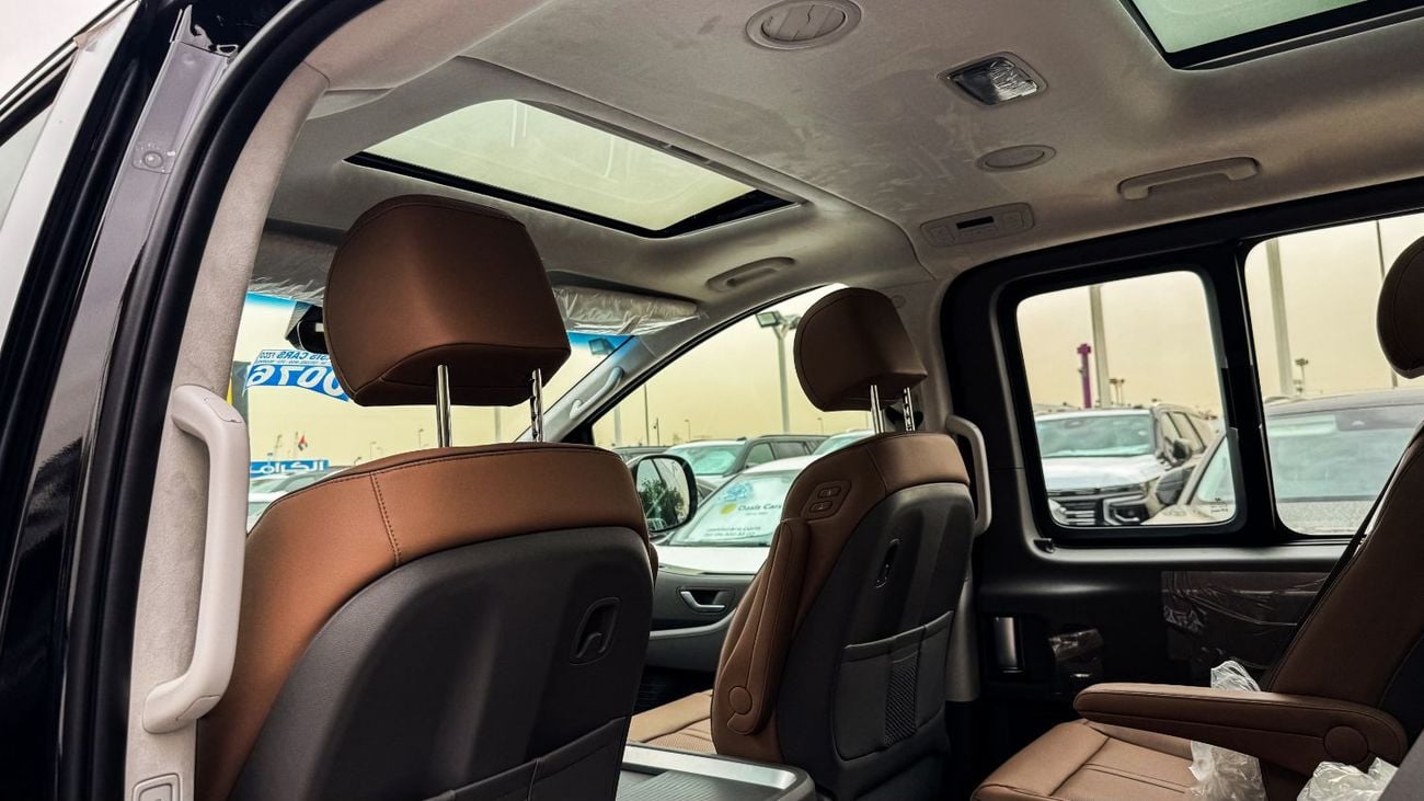 هيونداي ستاريا Premium 9 Seater 3.5L V6 GCC Brand New 2026