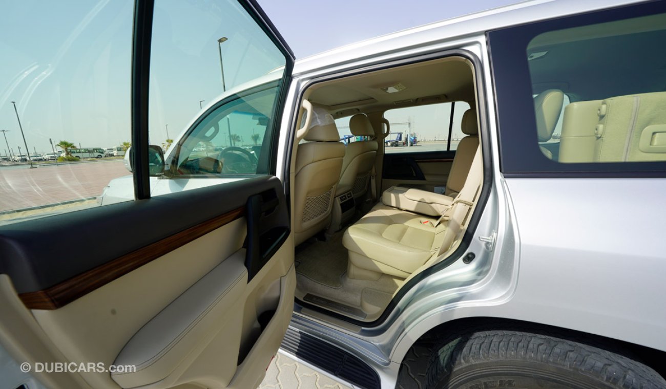 تويوتا لاند كروزر CERTIFIED VEHICLE WITH DEALER WARRANTY LAND CRUISER GXR V8 4.6Lts (GCC SPECS)FOR SALE(CODE :95019)