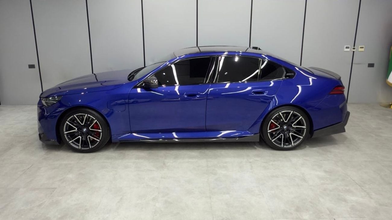 BMW M5 MASTERCLASS | GCC | 3 years warranty and service contract