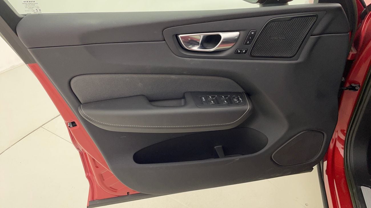 Volvo XC60 B5 ULTIMATE 2 | Zero Down Payment | Home Test Drive