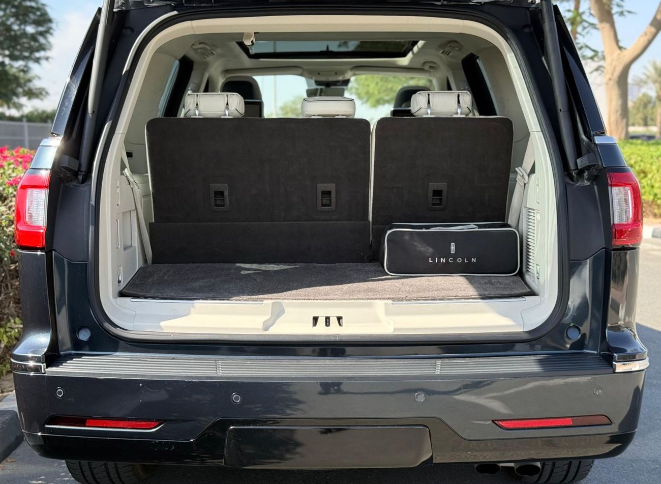 لينكولن نافيجاتور Presidential 3.5L