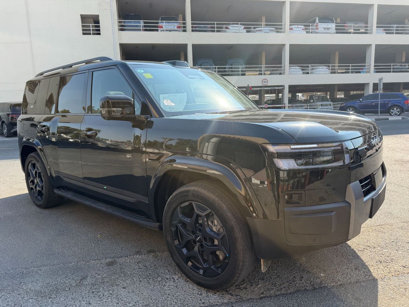 بي واي دي ليوبارد تيتانيوم 7 Ultra