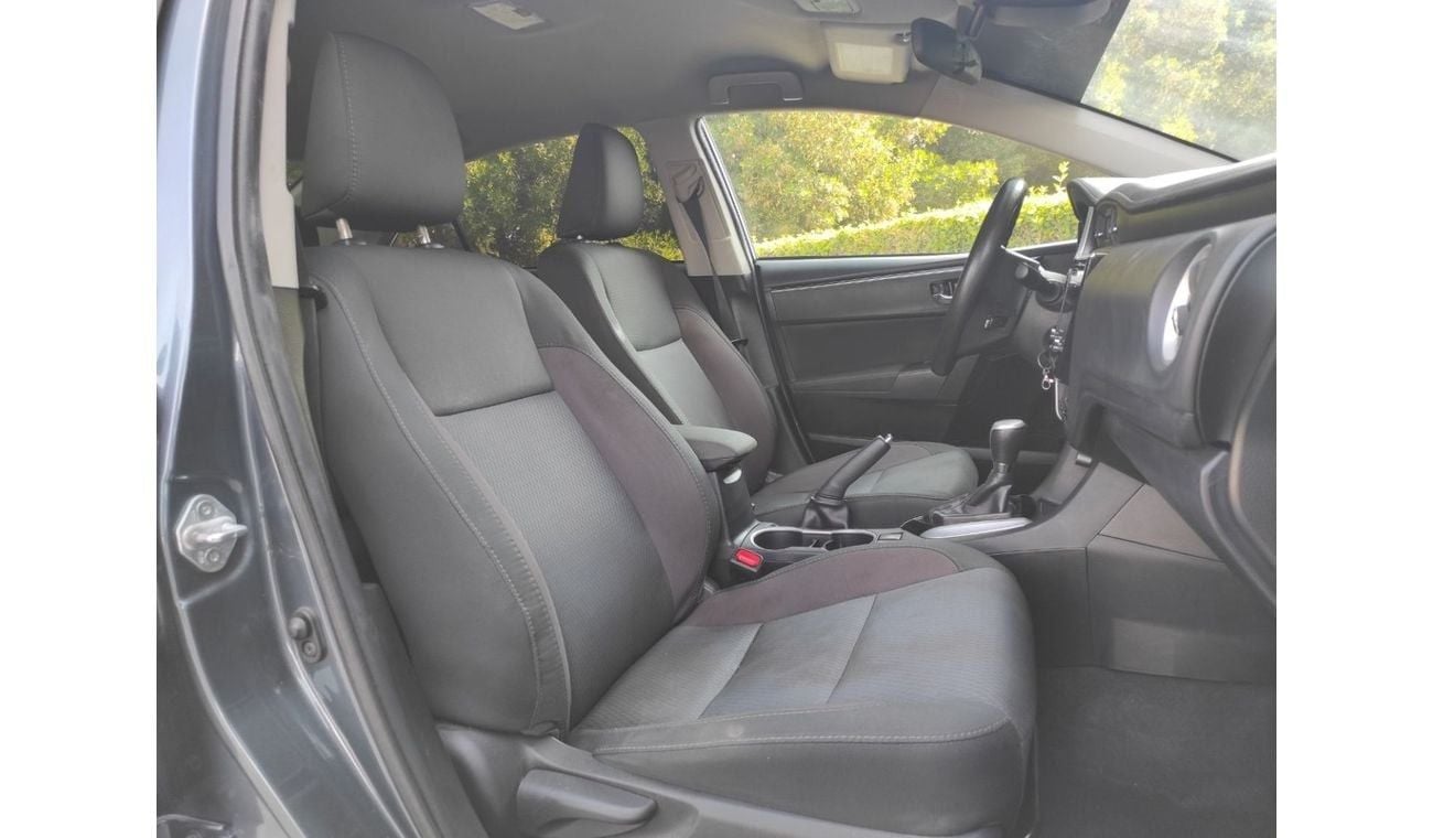 Toyota Corolla SE+ 2.0L Toyota Corolla 2018 V4 2.0 full automatic