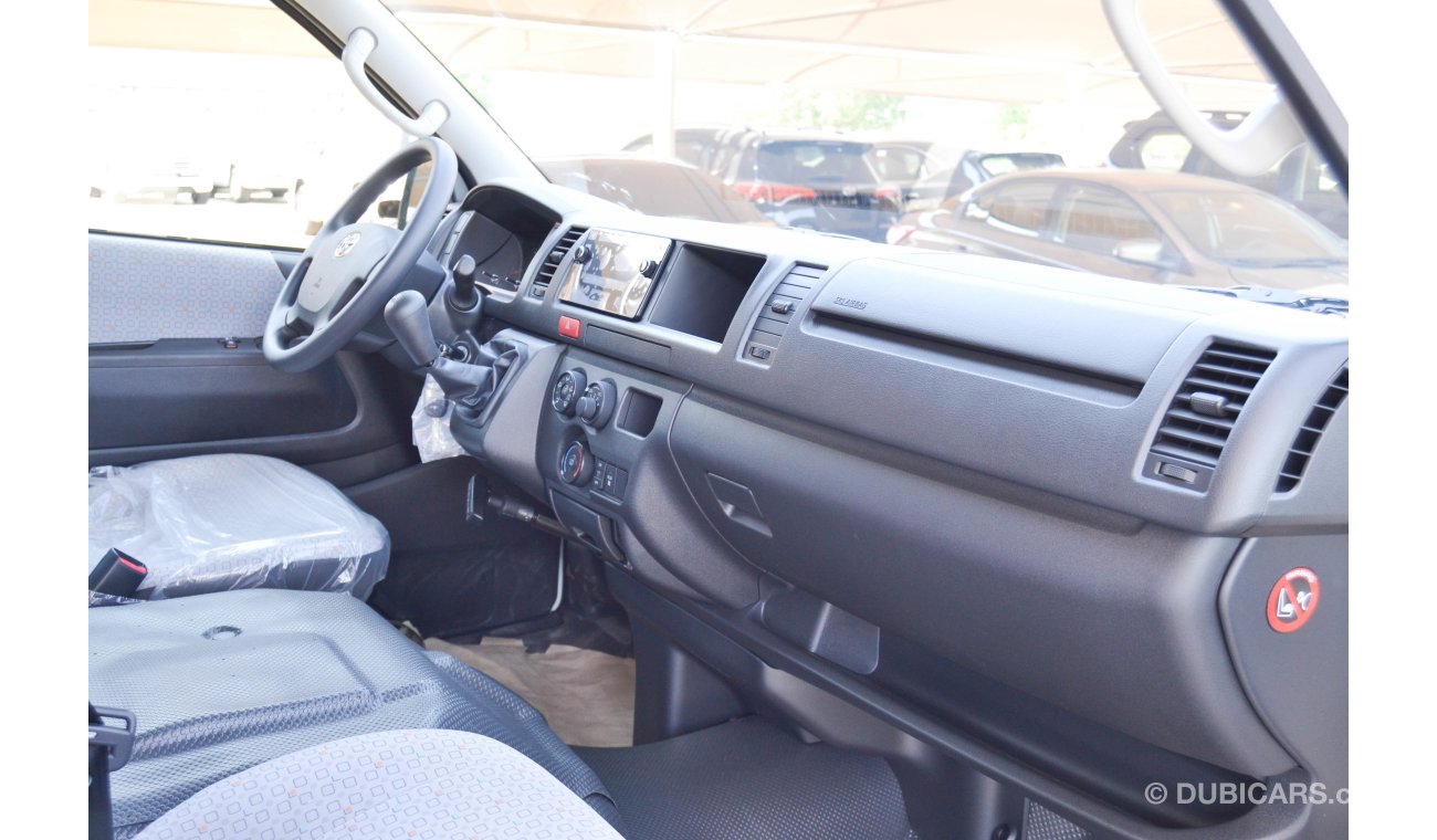 Toyota Hiace 15 Seater GL Dsl High Roof