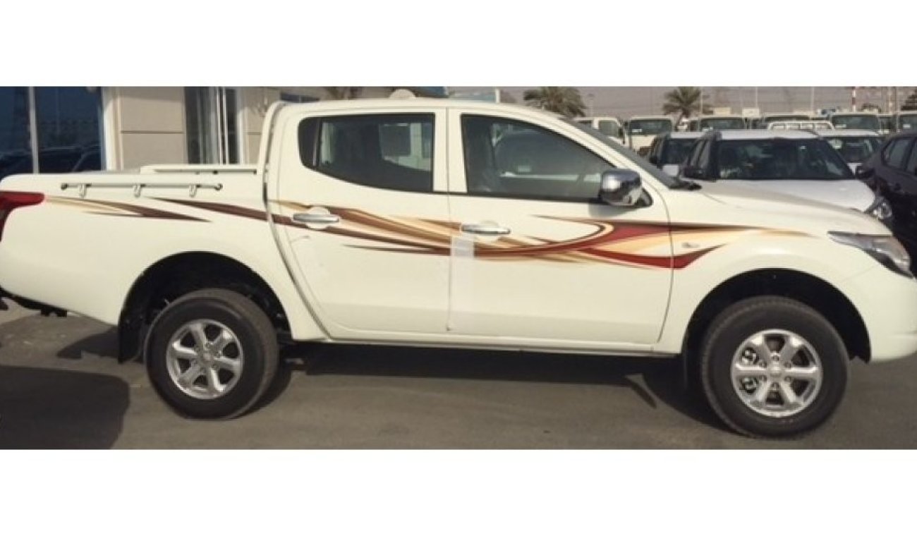 Mitsubishi L200 4x4 PETROL