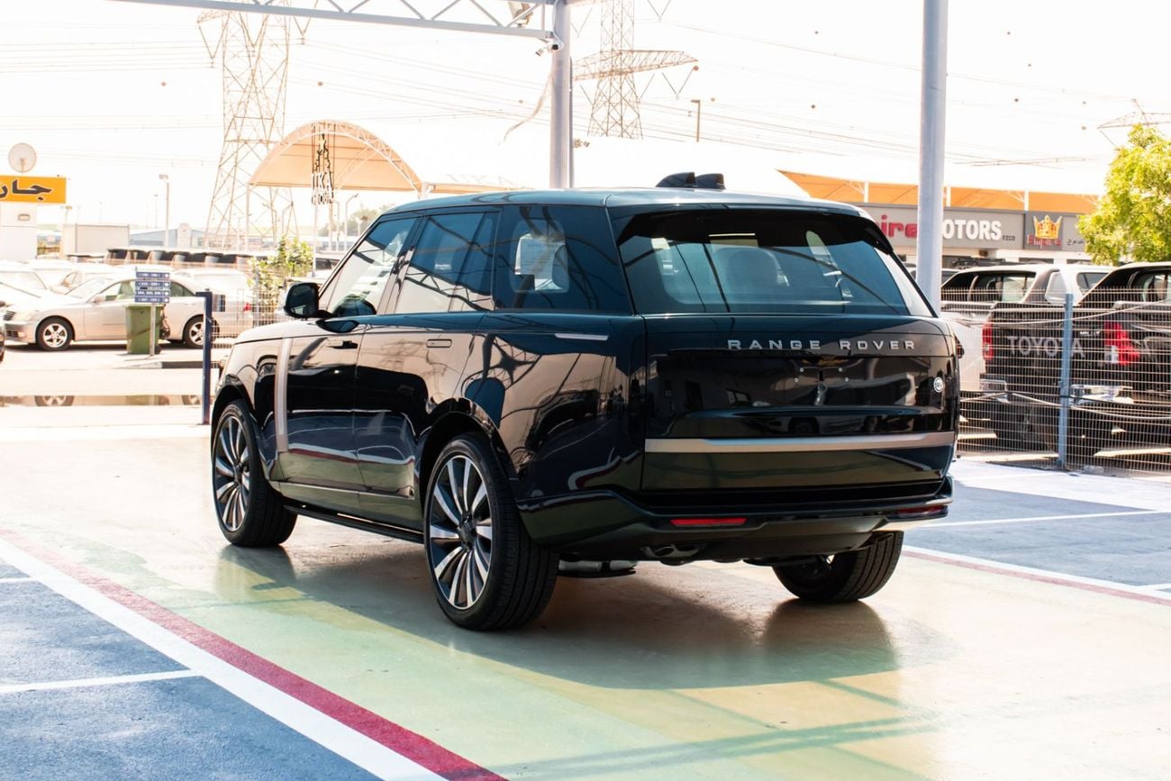 Land Rover Range Rover Range Rover SV SWB P615 4.4L Santorini Black 2026MY