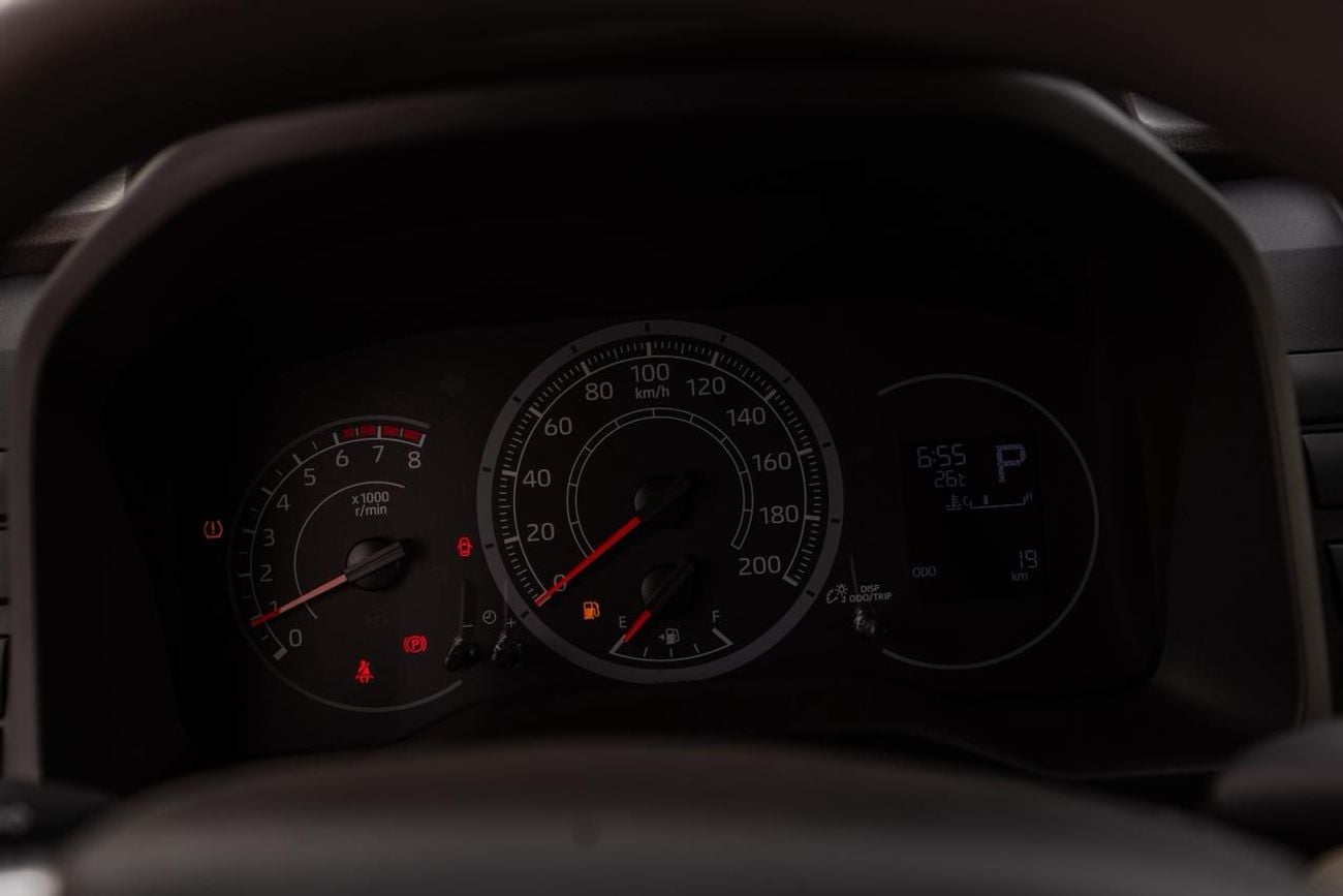 Toyota Hiace TOYOTA HIACE BUSS GL A/T 2026