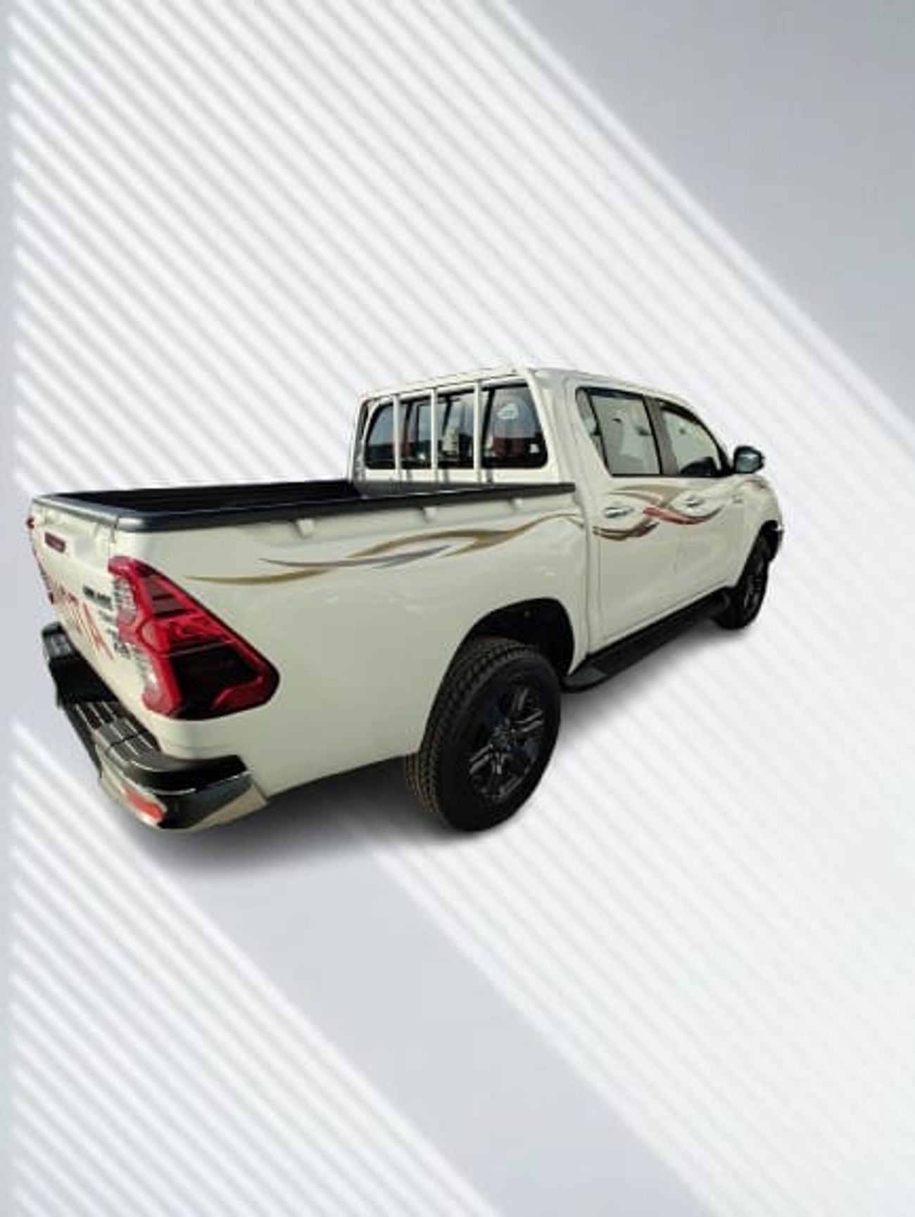 تويوتا هيلوكس 2.7L DC PETROL 4WD GLX AUTOMATIC TRANSMISSION WITH PUSH START ( FOR RE-EXPORT ONLY
