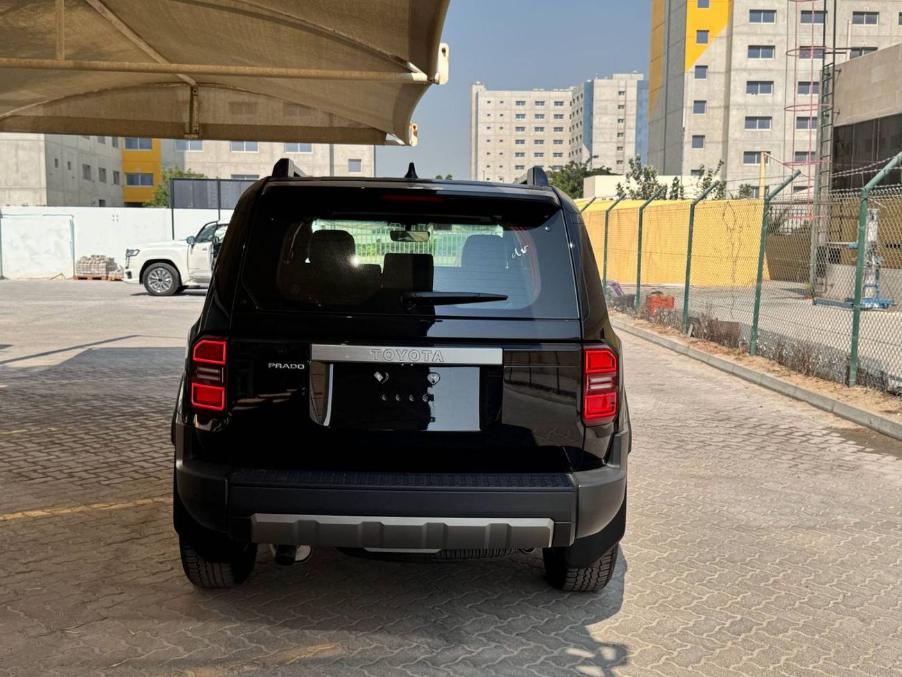 تويوتا برادو 2025 TOYOTA PRADO AR RIGH HAND DRIVE HIGH 2.8D 7-SEATS BRAND NEW 0KM (FOR EXPORT)