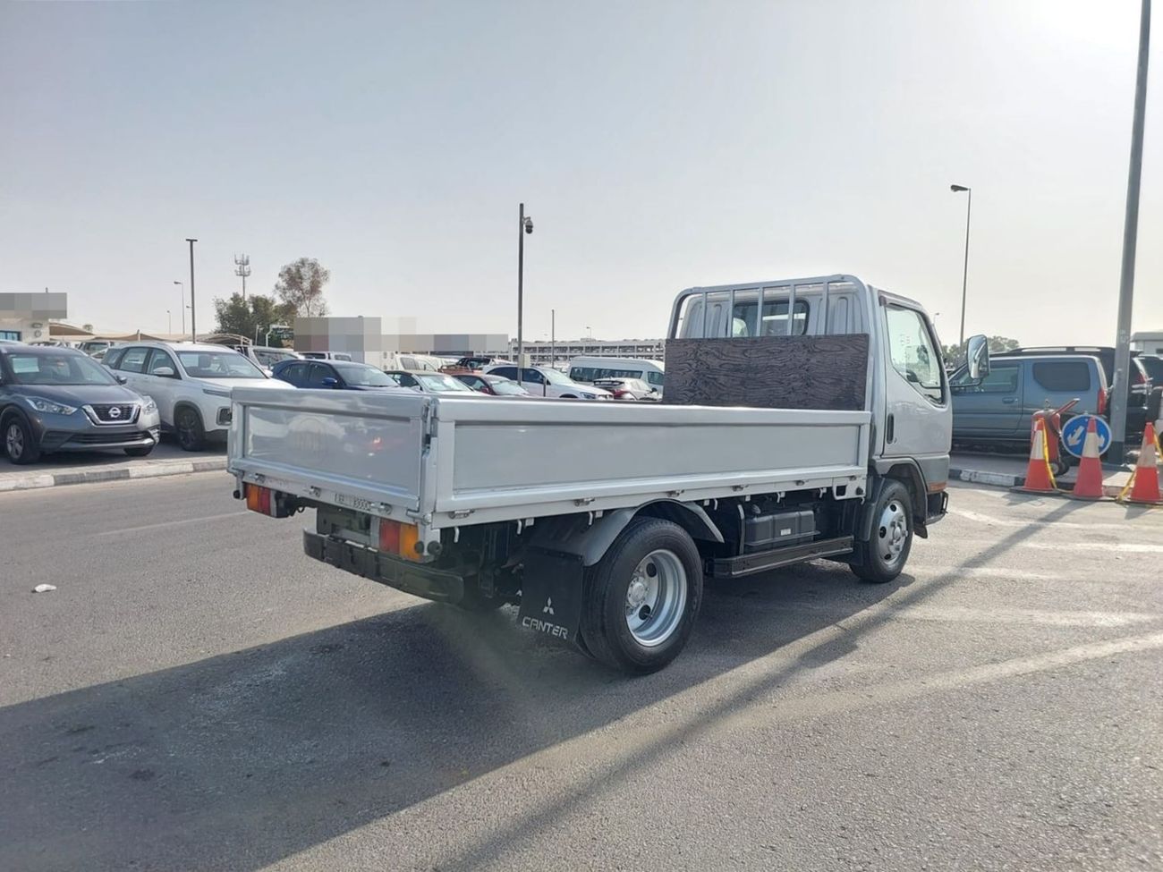 Mitsubishi Fuso Canter MITSUBISHI CANTER TRUCK RHD 1997 MODEL 4.6 L DIESEL MANUAL(PM30878)