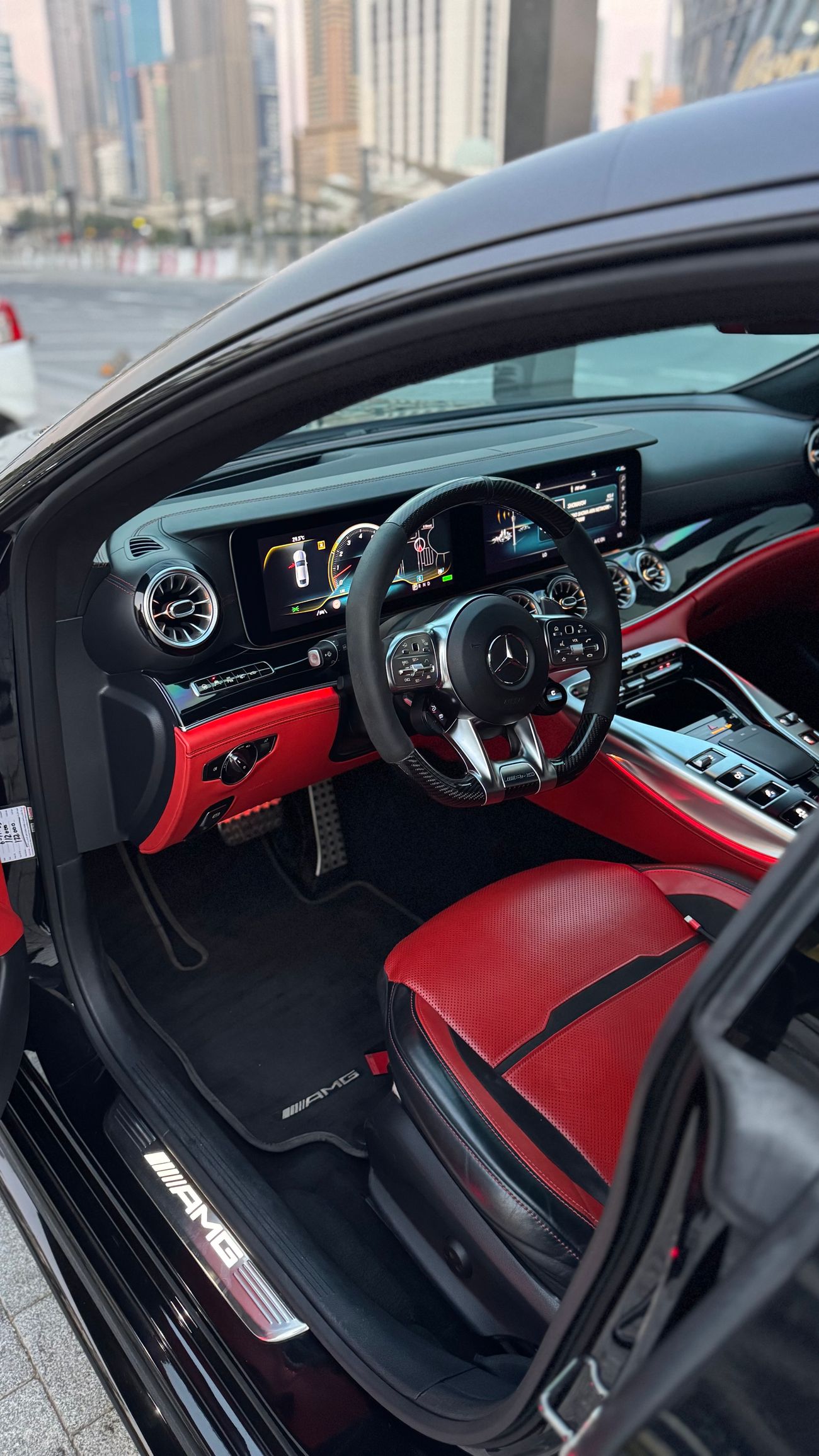 مرسيدس بنز ايه ام جي جي تي 43