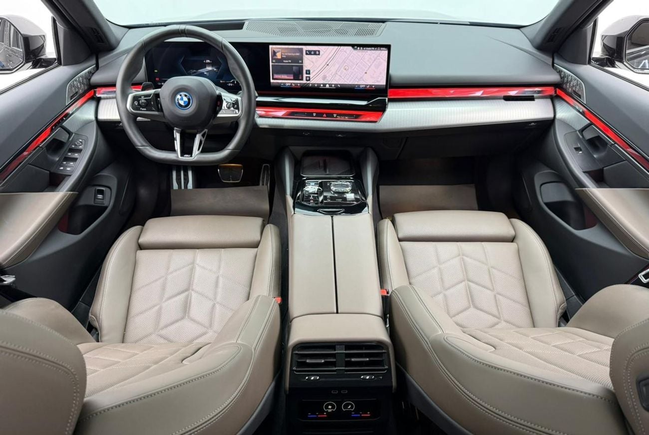 BMW i5 2024 BMW i5 eDrive40 M Sport Pro,Arabian Gulf Warranty ,Full Service History ,Excellent Condition ,