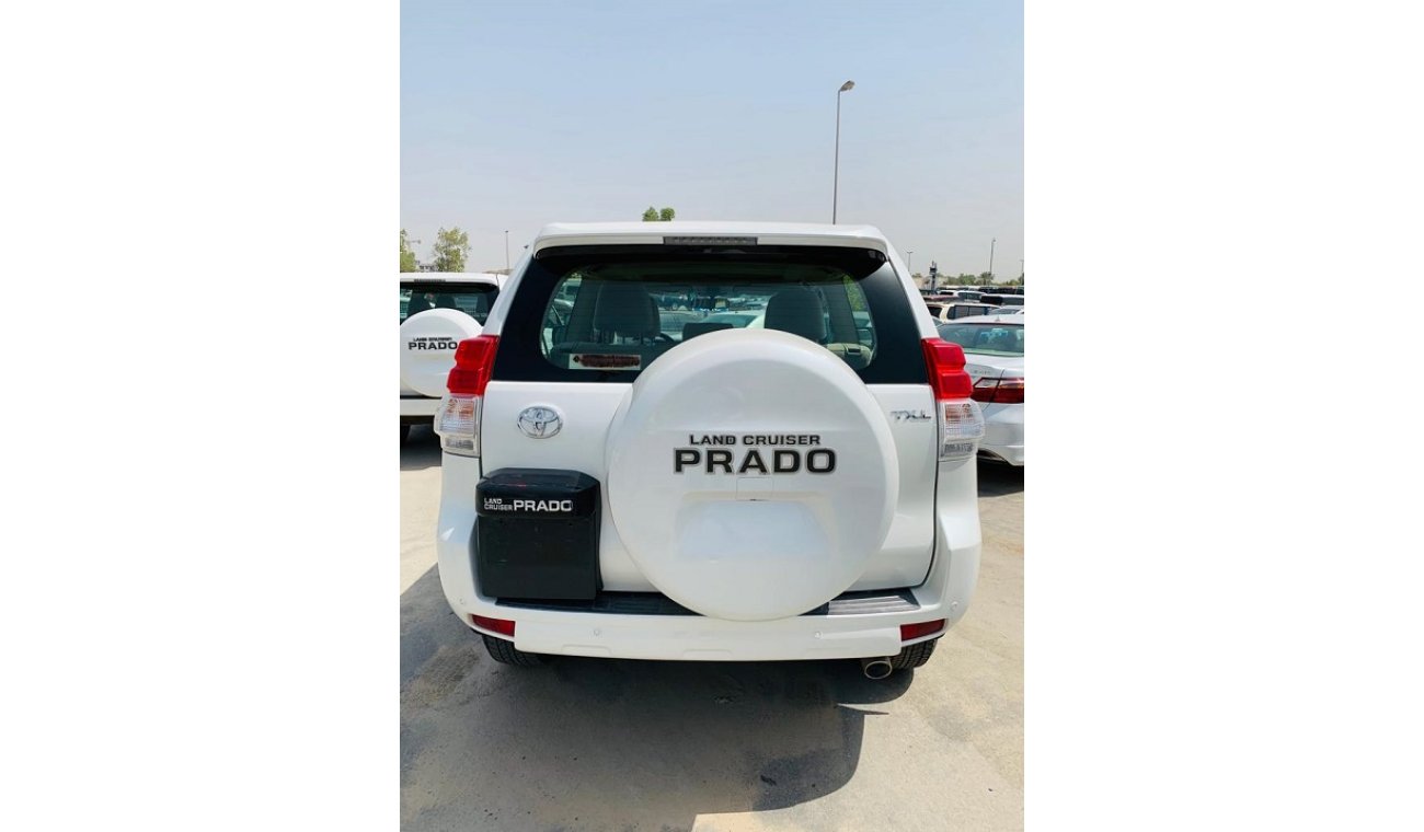 Toyota Prado 2011 V4 WHITE TXL WITH SUNROOF