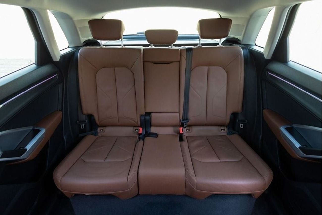 أودي Q3 35 TFSI S Line 1.4L