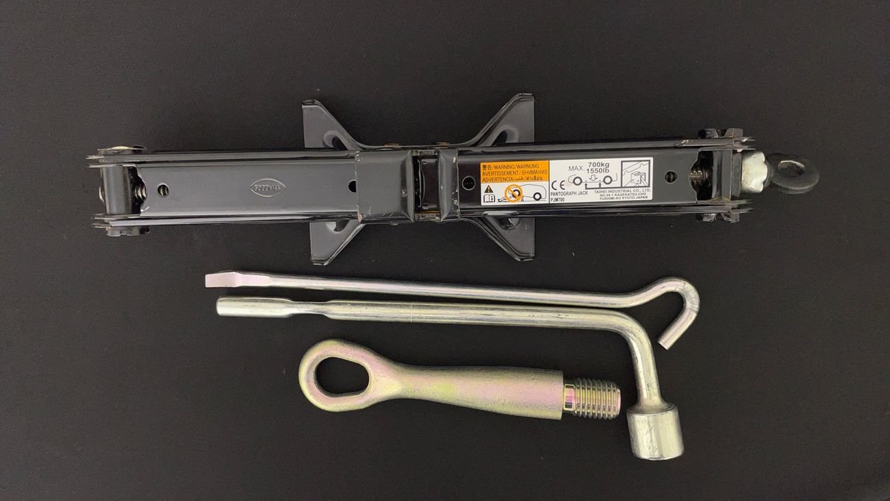 ميتسوبيشي اتراج GLX HIGHLINE 1.2 | بدون دفعة مقدمة | اختبار القيادة في المنزل