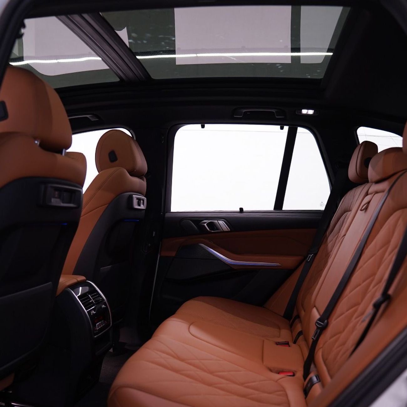 BMW X5 40i M Sport 3.0L 2023 BMW X5, 2027 BMW Warranty + Service Pack, Full BMW Service History, GCC