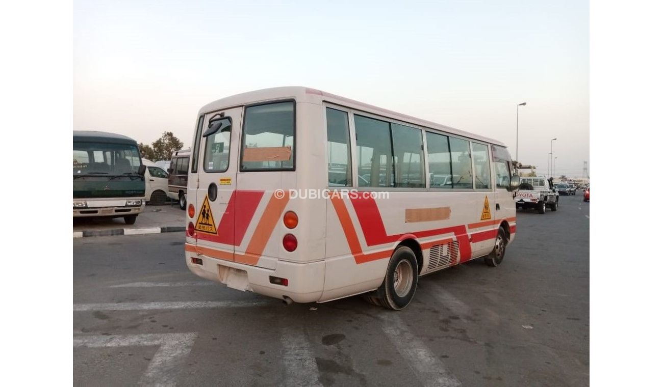 Mitsubishi Rosa MITSUBIAHI ROSA RIGHT HAND DRIVE (PM966)