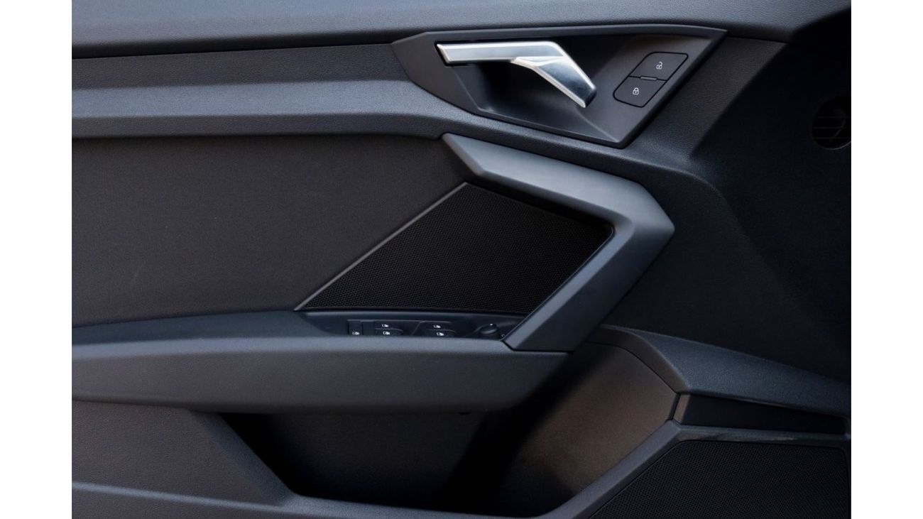 Audi A3 35 TFSI Audi A3 35TFSI 2022 GCC under Warranty with Flexible Down-Payment/ Flood Free.