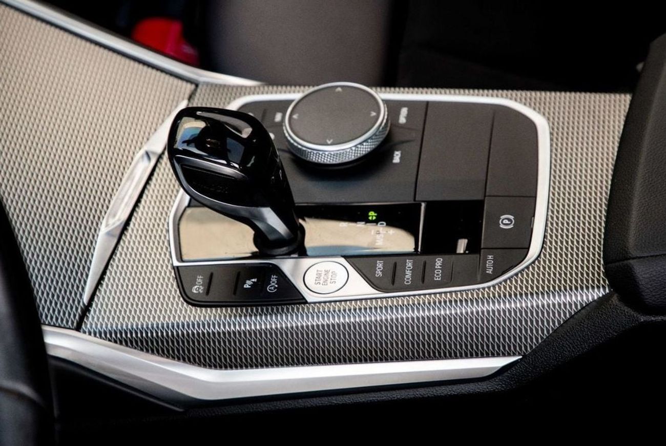 BMW 330i M-Kit | 2,840 P.M  | 0% Downpayment | Spectacular Condition!