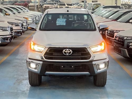 تويوتا هيلوكس تايوتا هايلوكس جي آر5  إس ار 2025٥