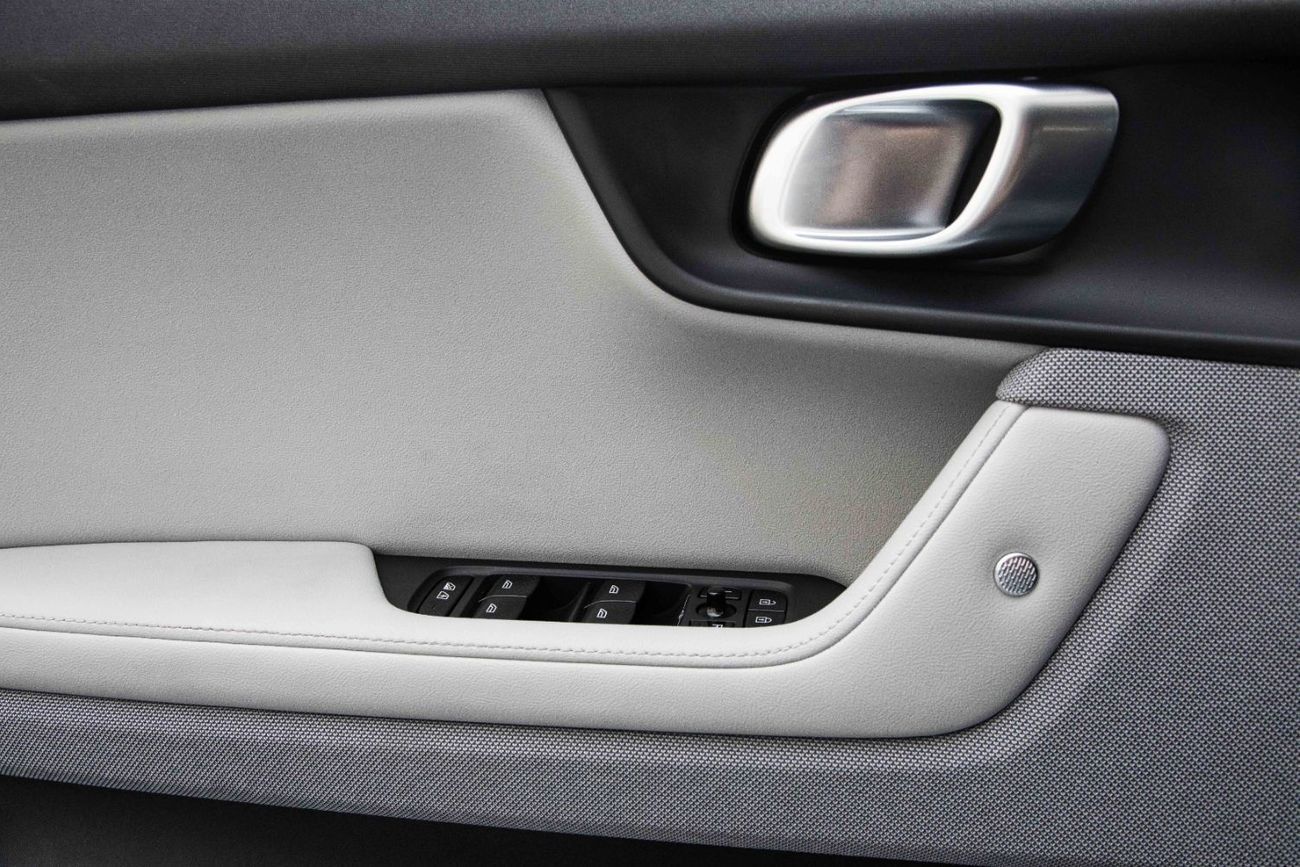 Polestar 2 LONG RANGE | 1,860 P.M  | 0% Downpayment | Warranty!