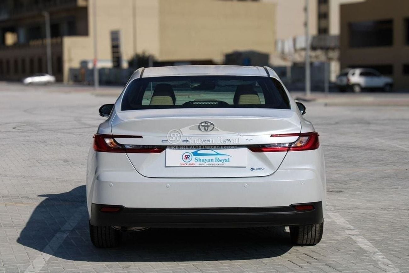 تويوتا كامري LE HEV LHD 2.5L HYBRID LE-G FWD AT 2025MY