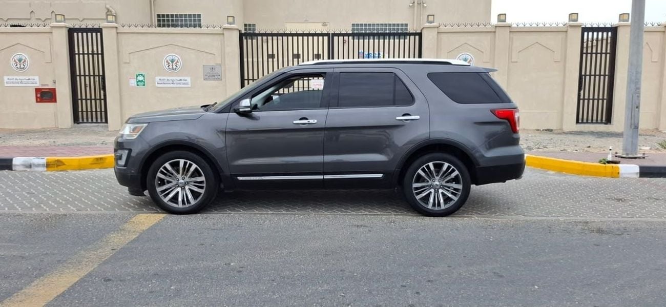 Ford Explorer LIMITED Paltinum
