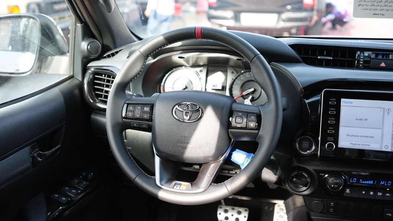 تويوتا هيلوكس TOYOTA HILUX GR Sport 4.0L MY25