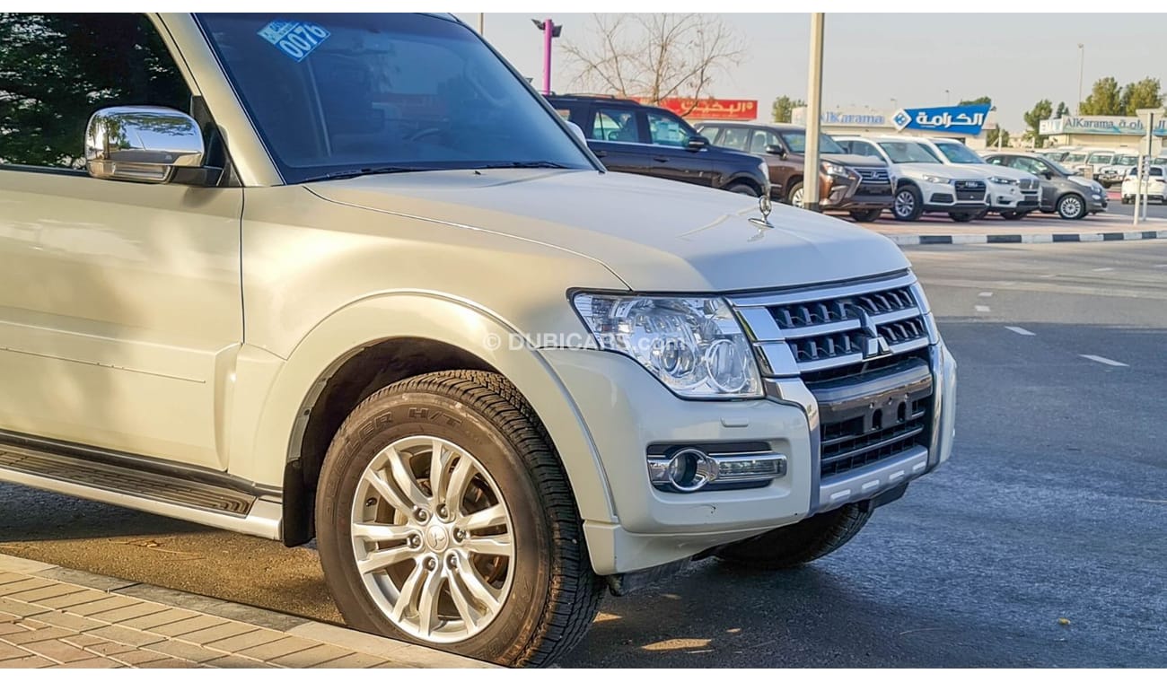 Mitsubishi Pajero SWB 2017 3.8L Agency Warranty Full Service History GCC