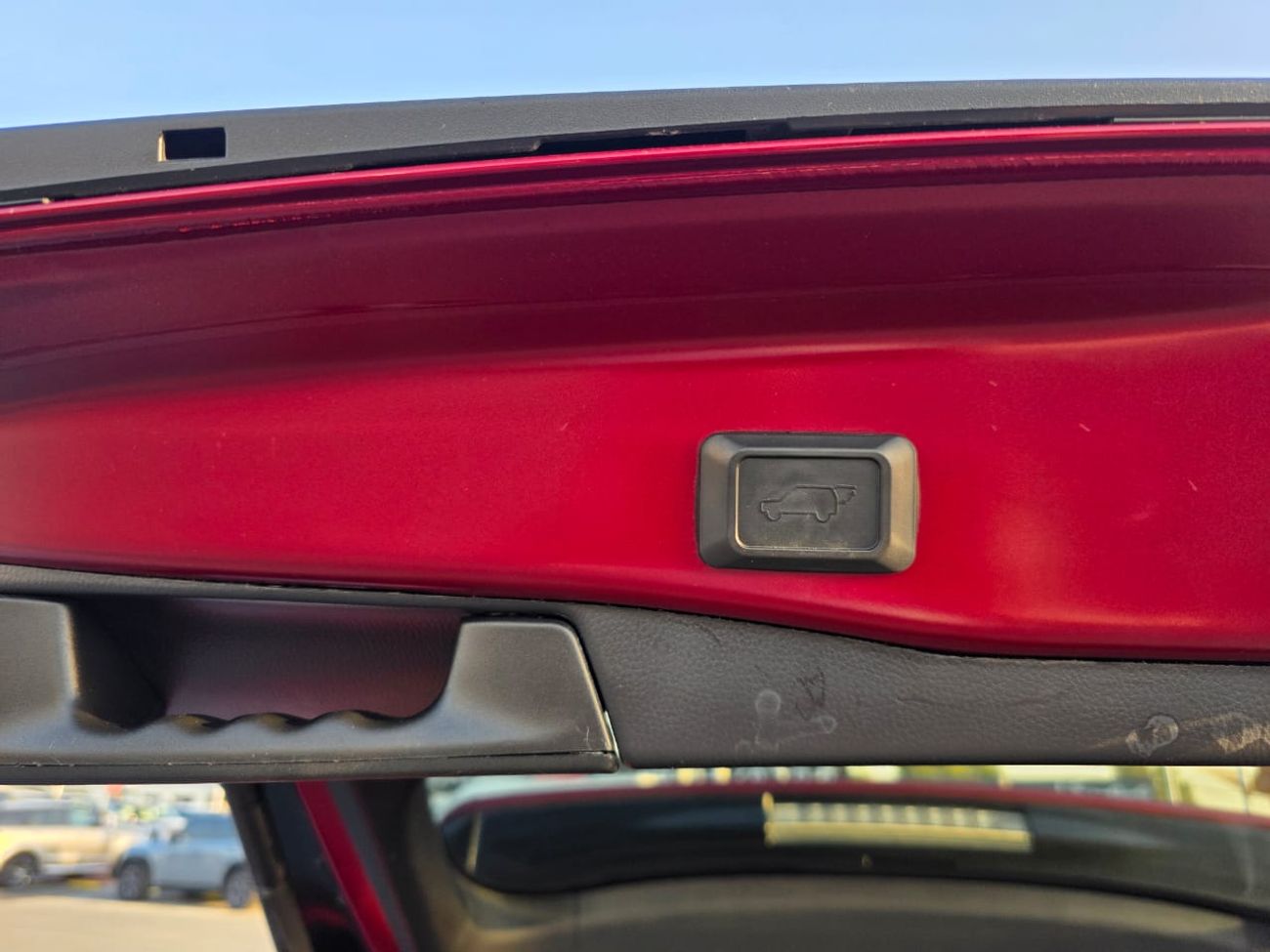 Toyota RAV4 2.5L Limited Hybrid Sunroof , Push button, Trunk automatic and original leather seats