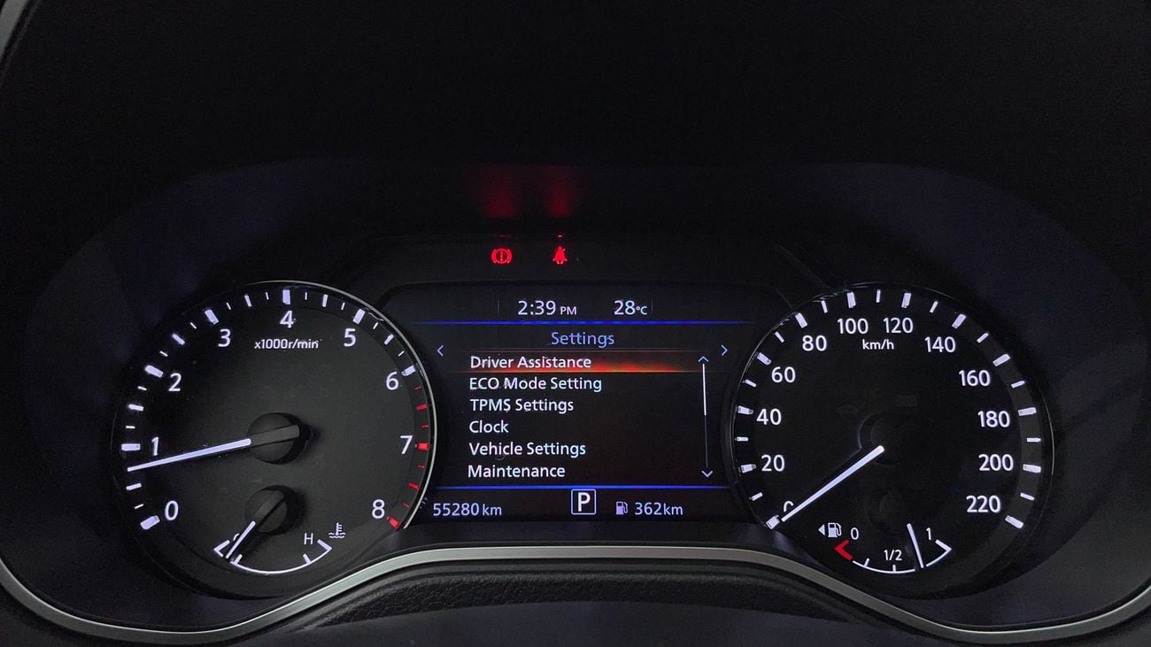 نيسان إكستيرا SE 2.5 | بدون دفعة مقدمة | اختبار قيادة مجاني للمنزل