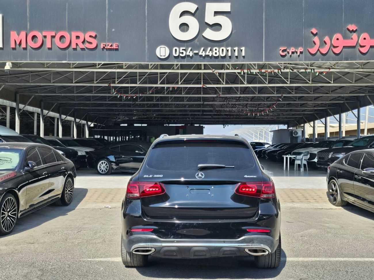 Mercedes-Benz GLC 300 Std 2.0L