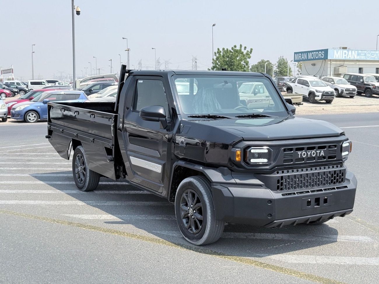 تويوتا تاماراو S/cab P/up 4x2 2.4L Diesel - A/T - 25YM