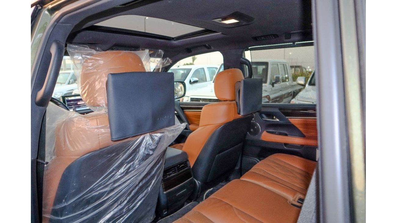 لكزس LX 570 سيجناتشر