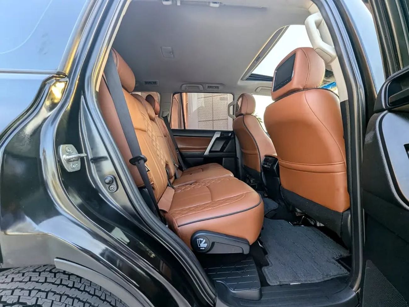 Toyota Prado VXR GCC Specs Full option Excellent Condition