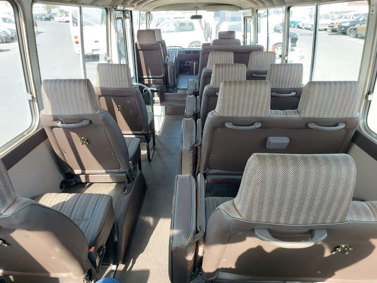 Toyota Coaster TOYOTA COASTER BUS RHD 1988 MODEL 3.4L DIESEL MANUAL(PM10133)