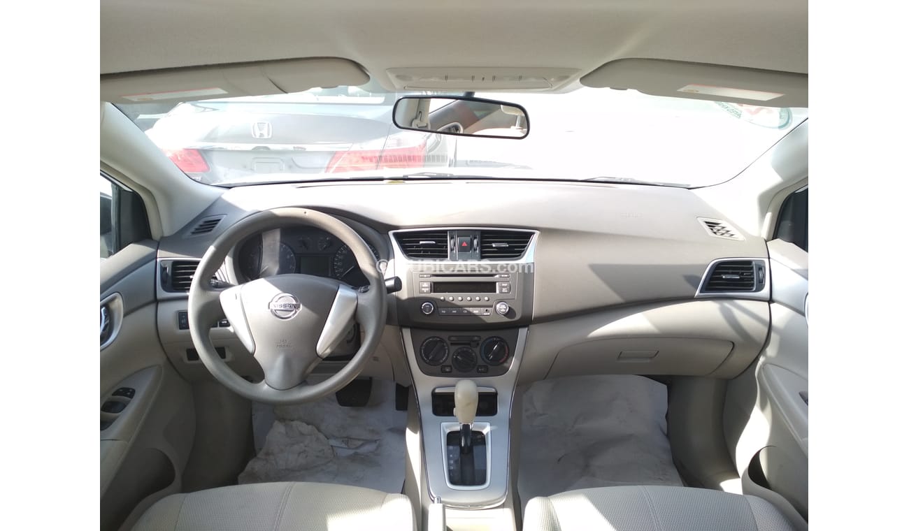 نيسان سنترا 2015 ابيض خليجى رنجات حالة وكالة بدون صبغ بدون حوادث ممتاذة ماشية قليل